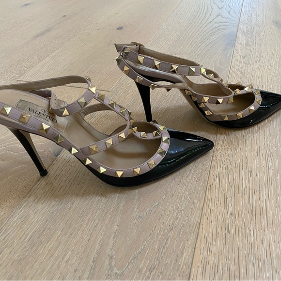 Valentino Stud Heels size 38.5 - Picture 2 of 4